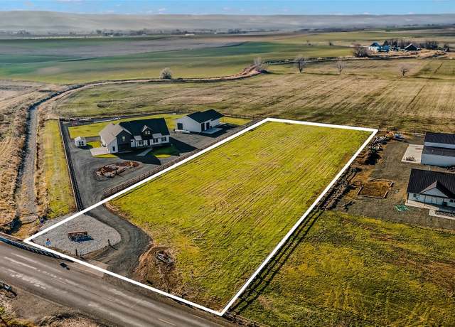 Property at 1068 Locher Rd, Touchet, WA 99360