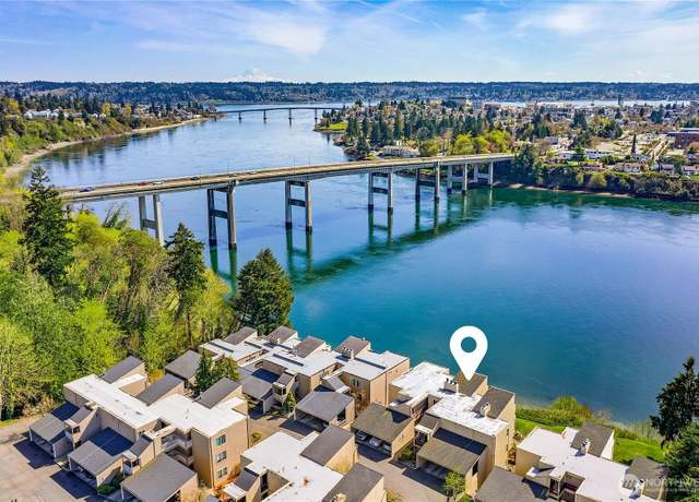 Property at 525 Lebo Blvd Unit C-6, Bremerton, WA 98310, 3 beds, 2 baths