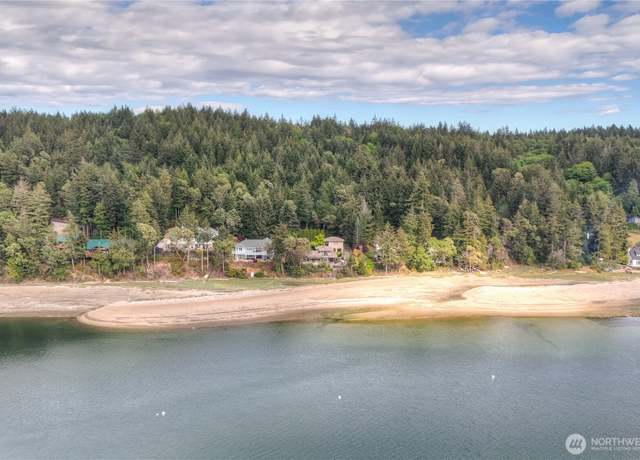 Property at 600 E Nicole Ln, Shelton, WA 98584, 3 beds, 2 baths