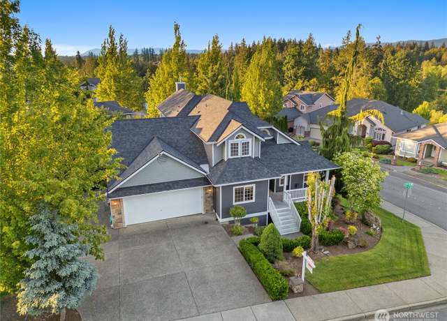 Property at 8025 77th St NE, Marysville, WA 98270, 5 beds, 3.5 baths