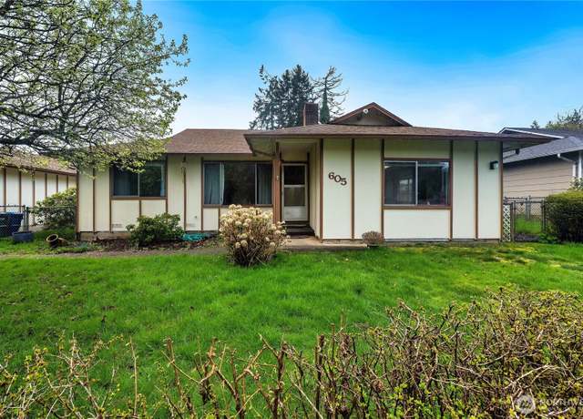 Property at 605 W Euclid Ave, Shelton, WA 98584, 3 beds, 2 baths