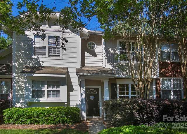 Property at 4938 Sunset Ridge Ct, Charlotte, NC 28269, 2 beds, 2.5 baths