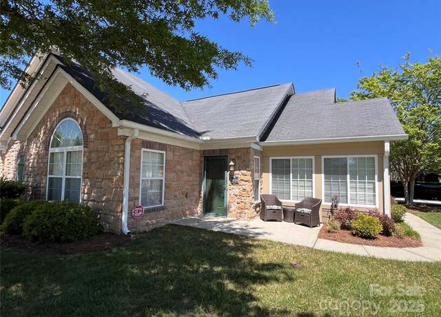 Property at 5518 Prosperity View Dr, Charlotte, NC 28269, 2 beds, 2 baths