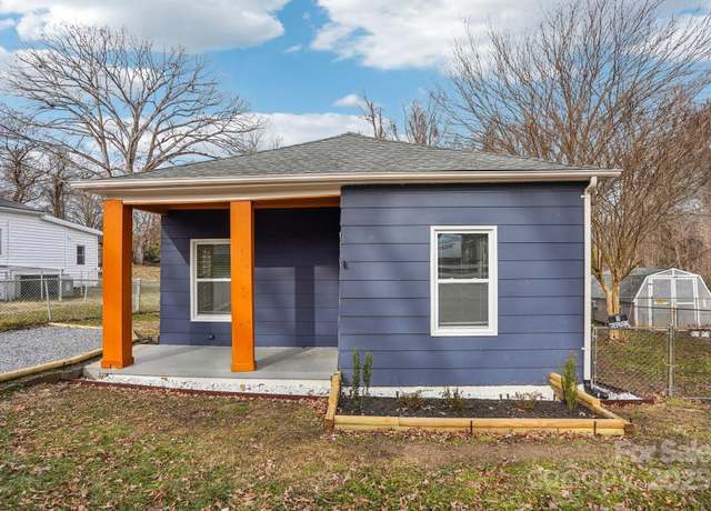 Property at 503 Birch St, Lowell, NC 28098, 3 beds, 1 bath