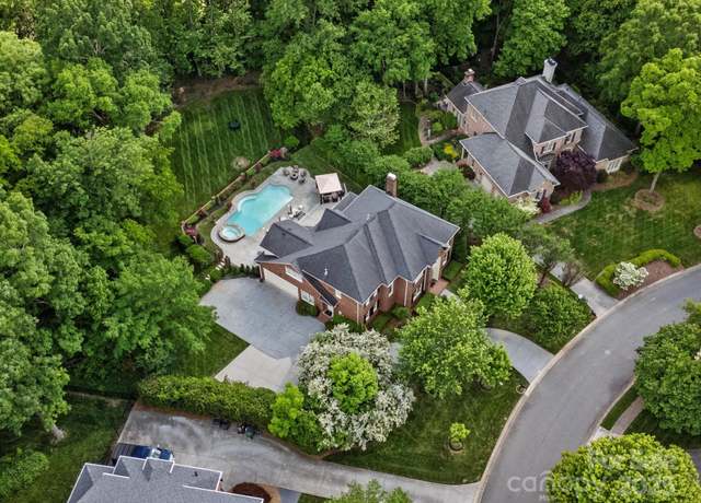 Property at 13029 Whisper Creek Dr, Charlotte, NC 28277, 5 beds, 3.5 baths