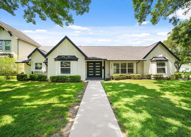 Property at 4302 Wigton Dr, Houston, TX 77096, 4 beds, 2.5 baths