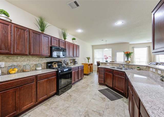 Property at 4247 Duneberry Trl, Humble, TX 77346, 5 beds, 3.5 baths