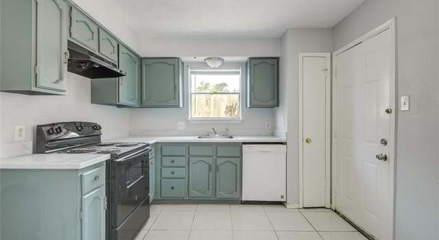 Photo of 3139 Wuthering Heights Dr, Houston, TX 77045