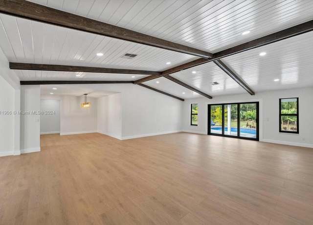 Property at 15763 Alexander Run, Jupiter, FL 33478, 5 beds, 2.5 baths