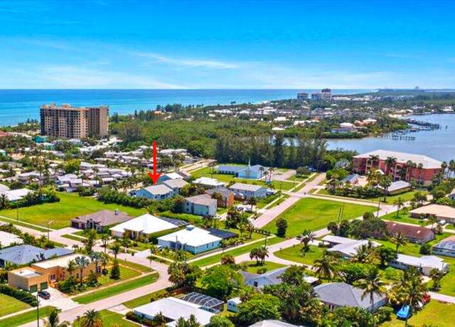 Property at 643 Beachcomber Ln, Fort Pierce, FL 34949, 8 beds, 8 baths