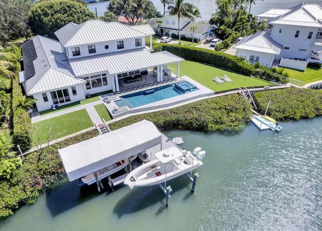 Property at 1304 Peninsular Rd, Jupiter, FL 33469, 4 beds, 4.5 baths