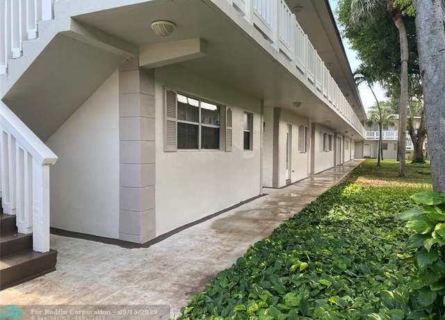 Property at 430 SE 2nd Ave #5, Deerfield Beach, FL 33441, 2 beds, 1 bath