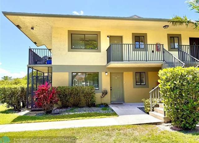 Property at 567 Trace Cir #111, Deerfield Beach, FL 33441, 2 beds, 2 baths