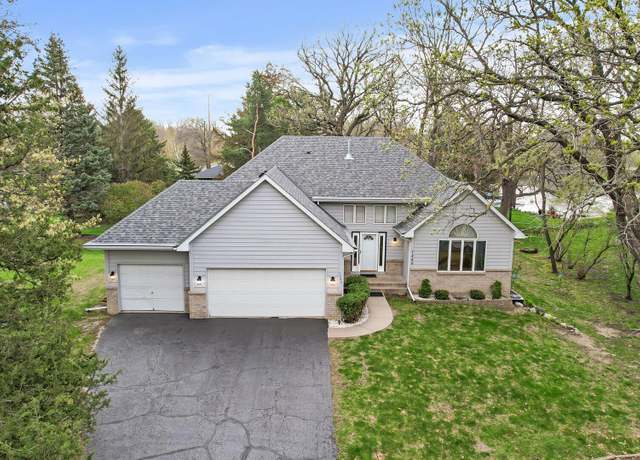 Property at 7280 Pineview Ln N, Maple Grove, MN 55369, 4 beds, 3 baths