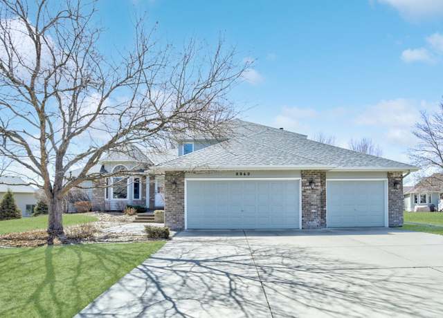 Property at 8949 Cambridge Ct, Brooklyn Park, MN 55443, 4 beds, 3 baths