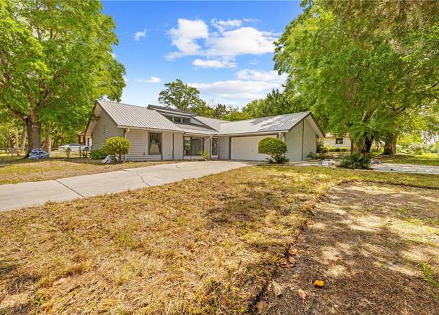 Property at 11599 W Timberlane Dr, Homosassa, FL 34448, 3 beds, 2 baths
