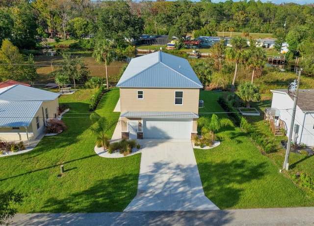 Property at 6435 Finance Ave, Weeki Wachee, FL 34607, 2 beds, 2 baths