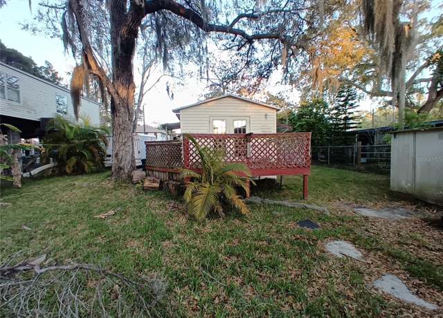 Property at 5537 Darlene St, Weeki Wachee, FL 34607, 2 beds, 1 bath