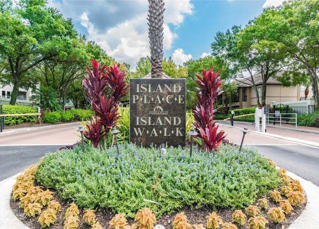 Property at 628 Arbor Lake Ln, Tampa, FL 33602, 2 beds, 2 baths
