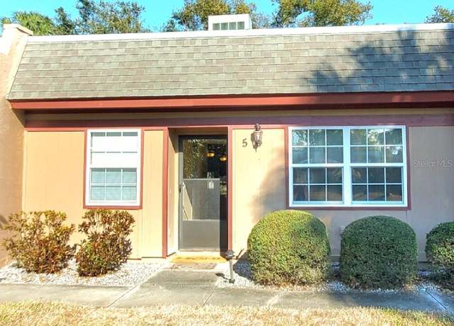 Property at 11204 Pembridge Ct #5, Port Richey, FL 34668, 2 beds, 2 baths