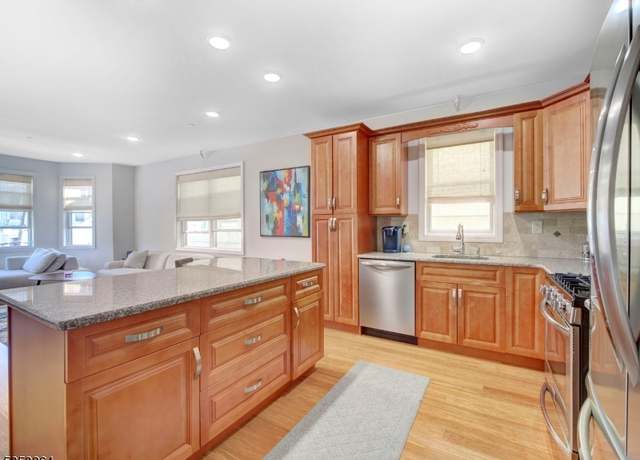 Property at 517 19th St, Union City, NJ 07087-3394, 3 beds, 2 baths