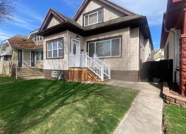 Property at 4052 N 18th St, Milwaukee, WI 53209, 3 beds, 3 baths