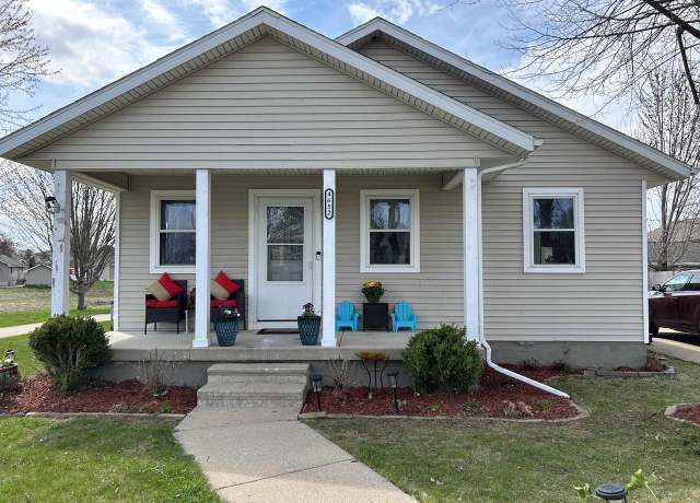 Property at 4652 Treichel St, Madison, WI 53718, 3 beds, 1 bath
