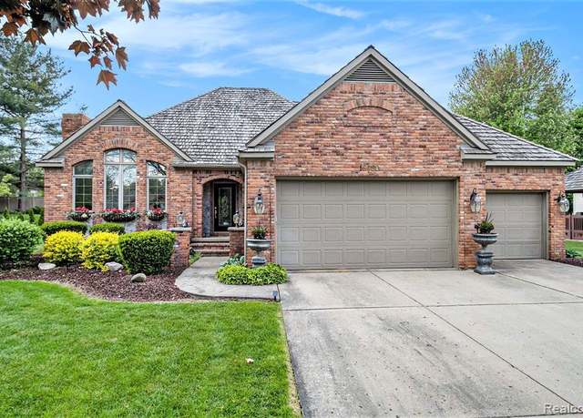 Property at 16480 DUSKLIGHT Dr, Fenton, MI 48430 8953, 3 beds, 2.5 baths