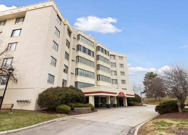 Property at 43050 12 Oaks Crescent Dr #2011, Novi, MI 48377 3429, 2 beds, 2 baths