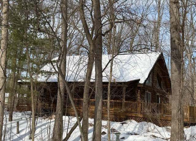 Property at 9406 JEAN St, Fenton, MI 48430 8406, 3 beds, 2 baths