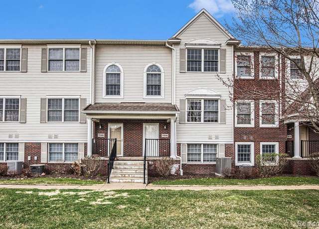 Property at 724 EAGLE Dr, Fenton, MI 48430 4167, 3 beds, 1.5 baths