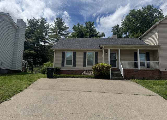 Property at 1016 Silver Point Dr, Murfreesboro, TN 37130, 3 beds, 2 baths