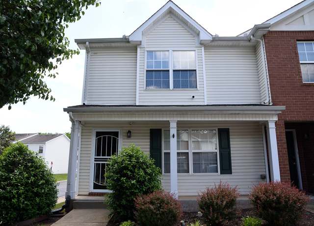 Property at 301 Arapaho Dr, Murfreesboro, TN 37128, 2 beds, 2.5 baths