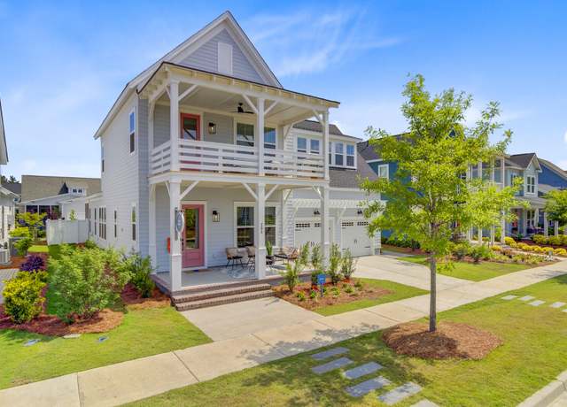 Property at 503 Ivy Green Ln, Summerville, SC 29486, 4 beds, 3.5 baths