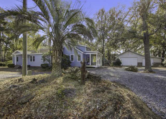 Property at 6094 Chisolm Rd, Johns Island, SC 29455, 4 beds, 3 baths