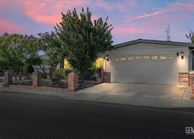 Property at 5222 Deercreek Ln, Bakersfield, CA 93313, 2 beds, 2 baths