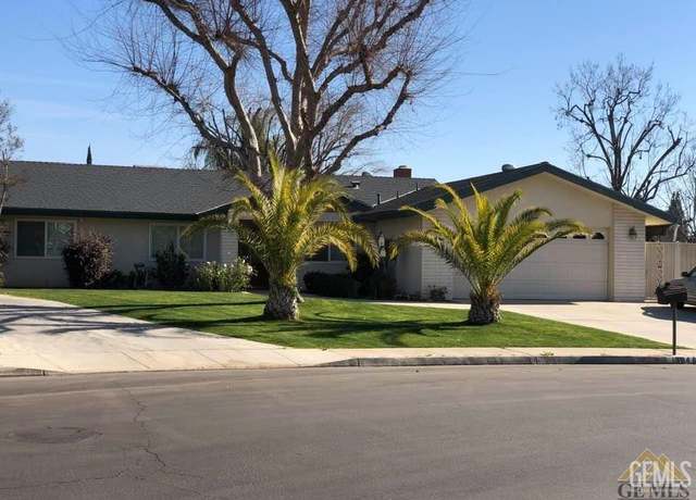 Property at 1304 Manning St, Bakersfield, CA 93309, 3 beds, 2 baths
