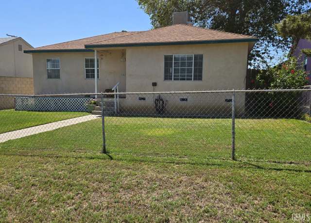 Property at 1707 Carrere St, Bakersfield, CA 93308, 2 beds, 1 bath