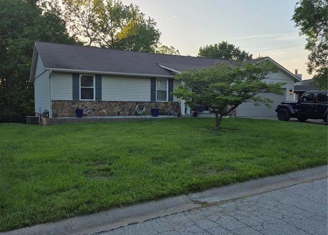 Property at 3 Ridgewoods Ct, St Peters, MO 63376, 3 beds, 2 baths