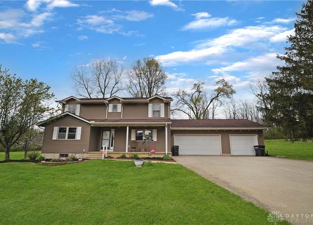 Property at 10913 Providence Pike, Brookville, OH 45309, 4 beds, 2.5 baths
