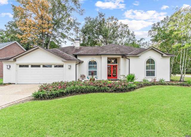 Property at 3912 Indian Run Dr, Saint George, LA 70816, 3 beds, 2 baths