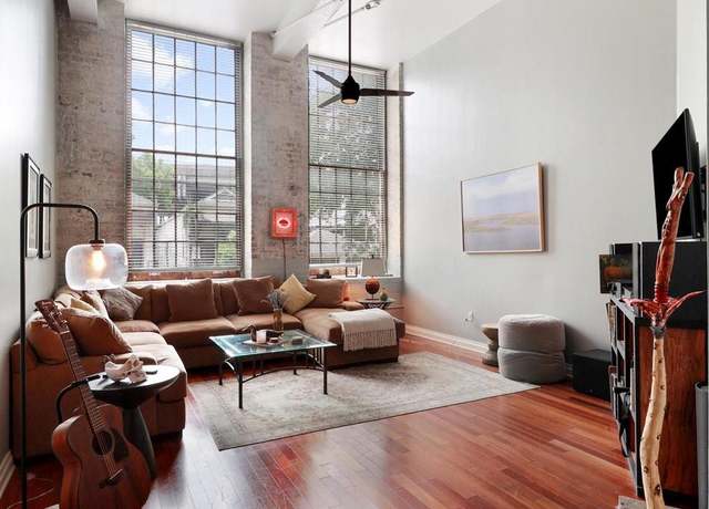 Property at 920 Poeyfarre St #165, New Orleans, LA 70130, 1 bed, 1 bath