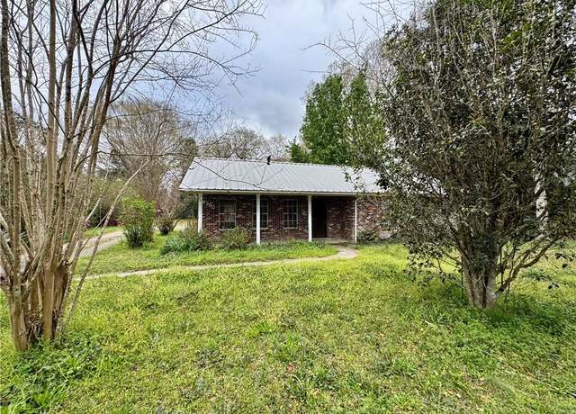 Property at 56390 439 Hwy, Bogalusa, LA 70427, 3 beds, 2.5 baths