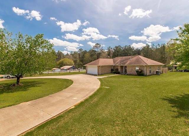 Property at 44597 Highway 38 Hwy, Franklinton, LA 70438, 3 beds, 2 baths