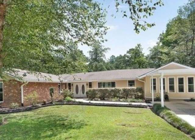 Property at 72412 Opelousas St, Covington, LA 70435, 3 beds, 2 baths