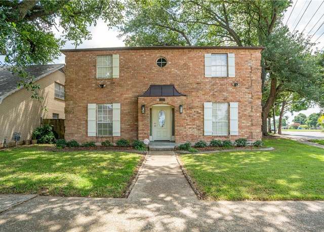 Property at 4401 Wade Dr, Metairie, LA 70003, 4 beds, 2.5 baths