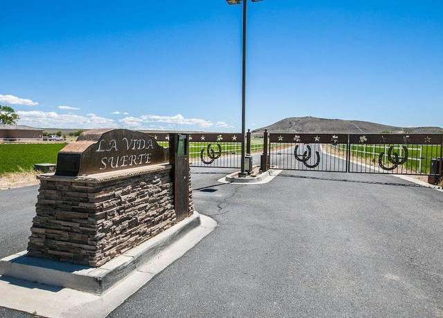 Property at 8 Rabbit Foot Ct, Los Lunas, NM 87031