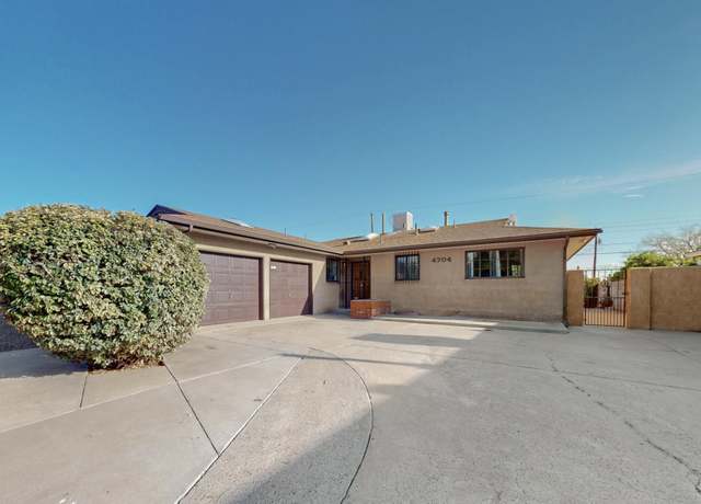 Property at 4704 Hilton Ave NE, Albuquerque, NM 87110, 3 beds, 2 baths