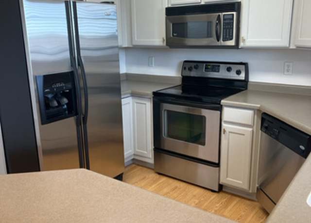 Property at 196 E Spencer Peak Way S Unit D9, Draper, UT 84020, 3 beds, 2 baths