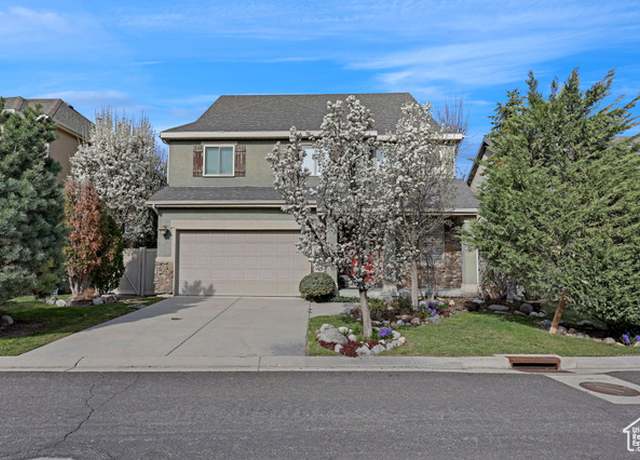Property at 9706 S Bluffside Dr, Sandy, UT 84092, 4 beds, 2.5 baths